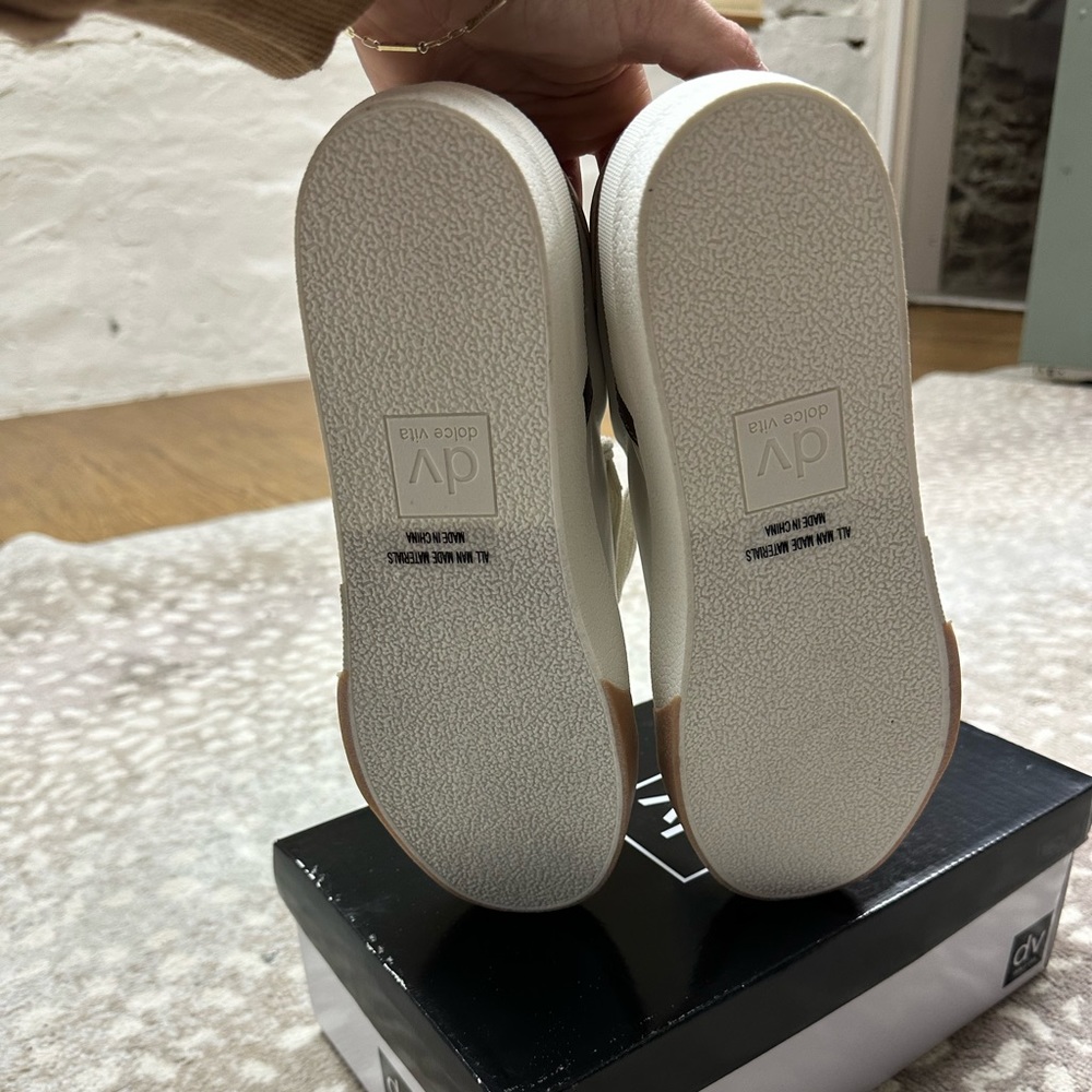 NIB Dolce Vita sneakers for sale. Perfect for your spring wardrobe! - Picture 3 of 3